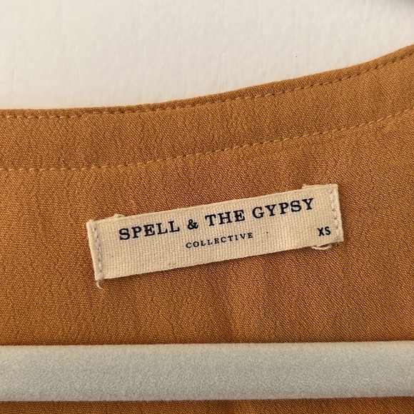 Spell & the Gypsy top - Picture 2 of 4